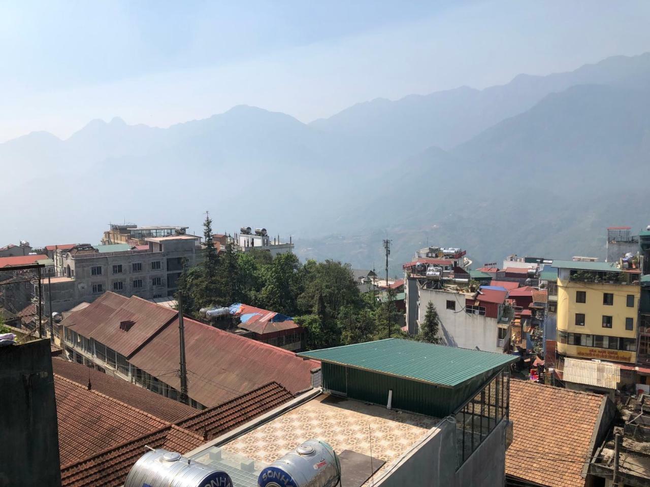 Tuongmai Home & Trekking Tour サパ エクステリア 写真